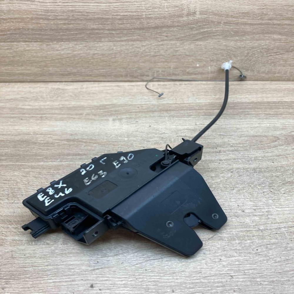 7840617  With Cable Tailgate/trunk/boot lock/catch/latch BMW 3 E90 E91
