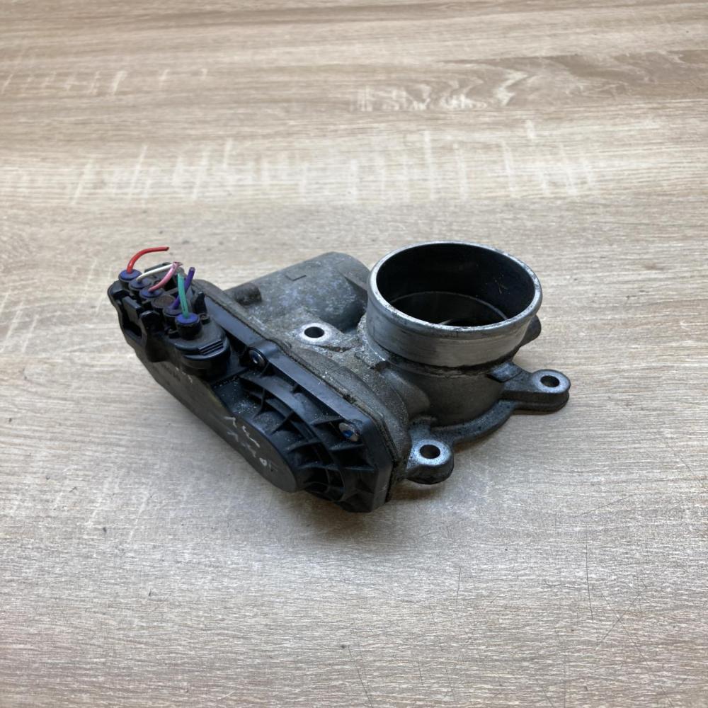 26100 0N030 261000N030  Throttle body valve Toyota Auris 150