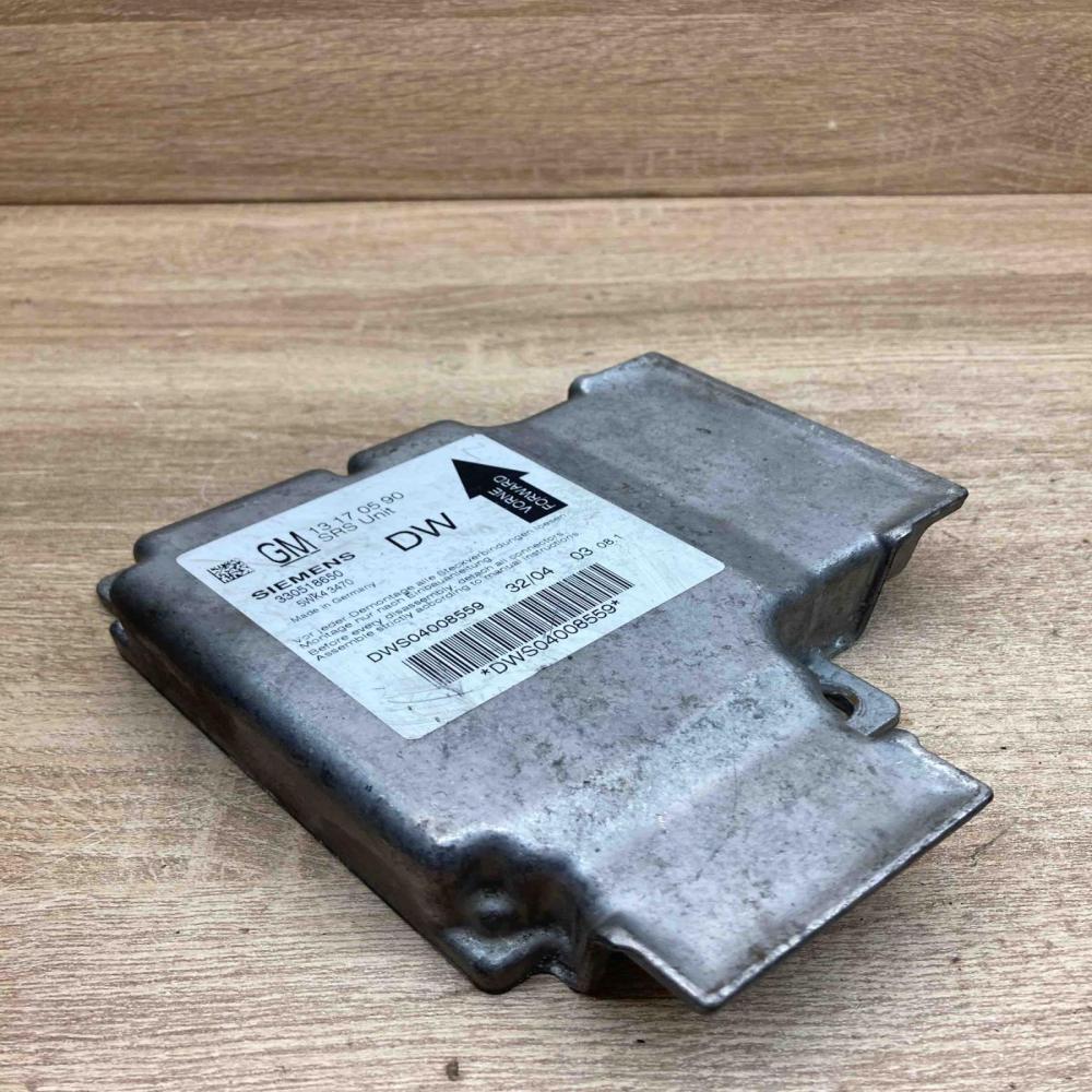 13170590 5WK43470 DW Airbag control unit/module Opel Zafira A