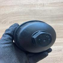 1744000   Oil filter cover BMW 7 E38