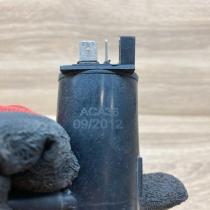 ACA36   Windscreen/windshield washer pump Volkswagen Sharan