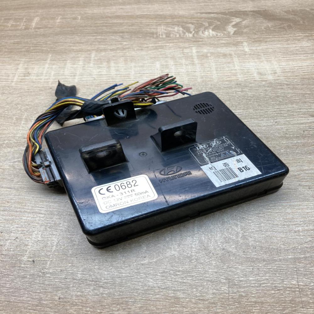 95400 3K930 OKA 311R  Central body control module Hyundai Sonata