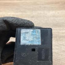 VW Mirror Switch   Wing mirror switch Volkswagen Touareg I