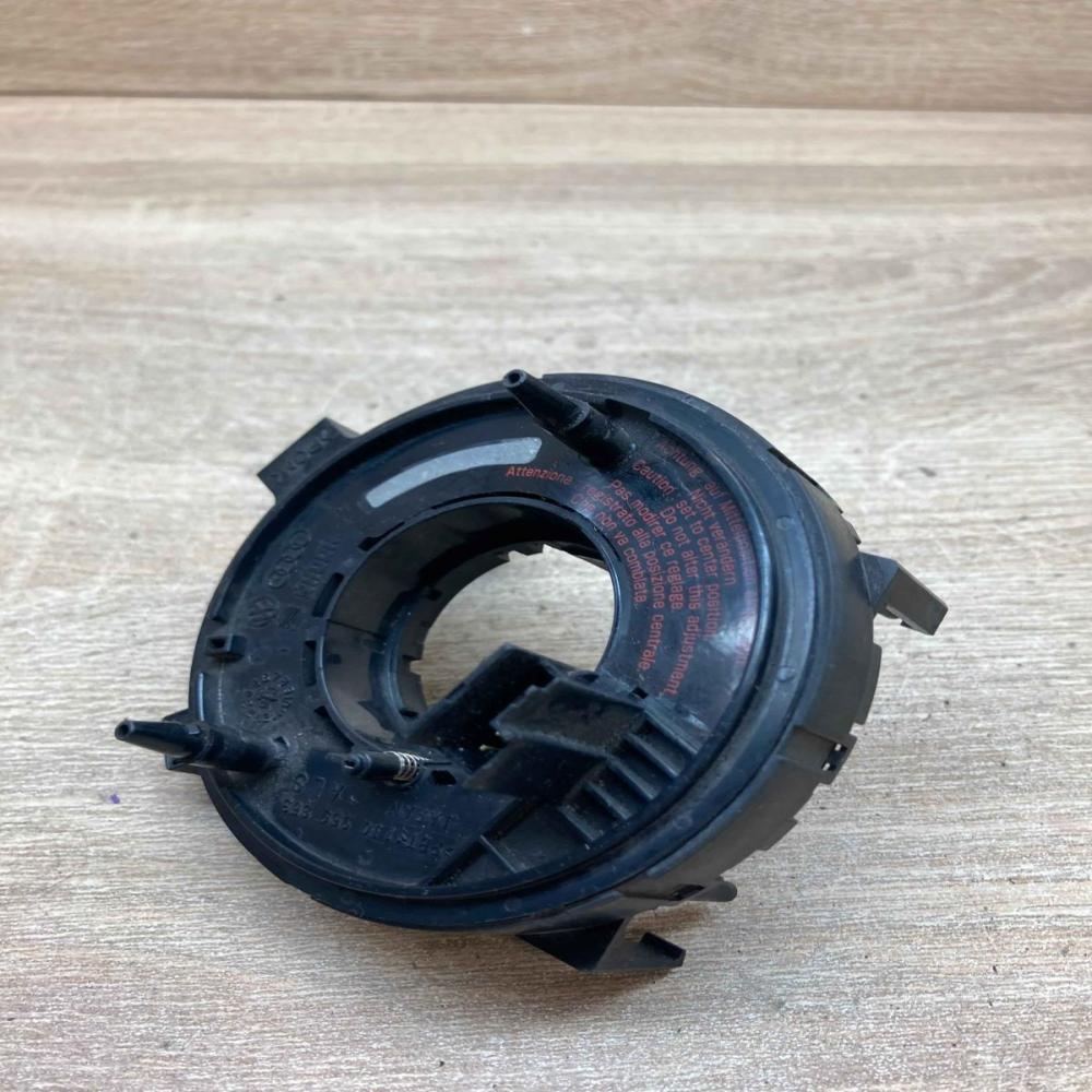 1J0959653   Airbag slip ring squib (SRS ring) Audi A4 S4 B5 8D