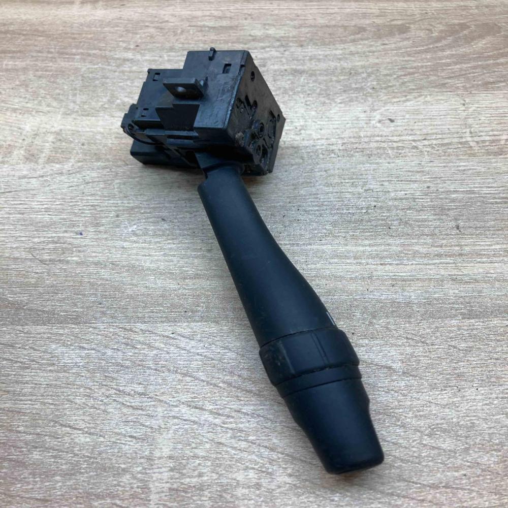 6931E 02C0   Wiper control stalk Ford Escort