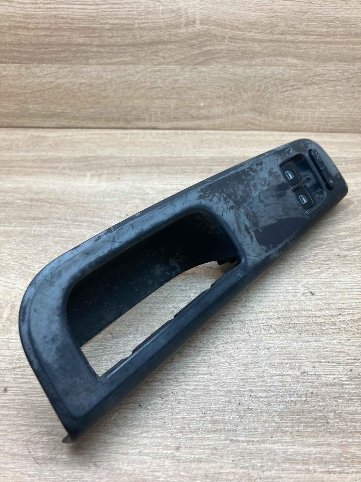 1J3959857   Electric window control switch Skoda Fabia Mk1 (6Y)