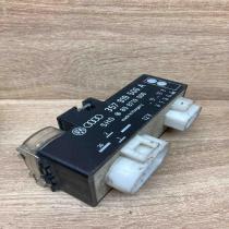 357919506A 898719000 Main  Coolant fan relay Volkswagen PASSAT B4