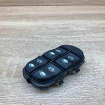 98AB 14A132 DE 03162252  Electric window control switch Ford Focus