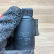 93BB17K624BA   Windscreen/windshield washer pump Ford Ecosport