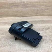 98AG 13A024 CH   Light switch Ford Focus