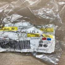 7D0601173A   Wheel nut cap/cover Volkswagen Transporter - Caravelle T4