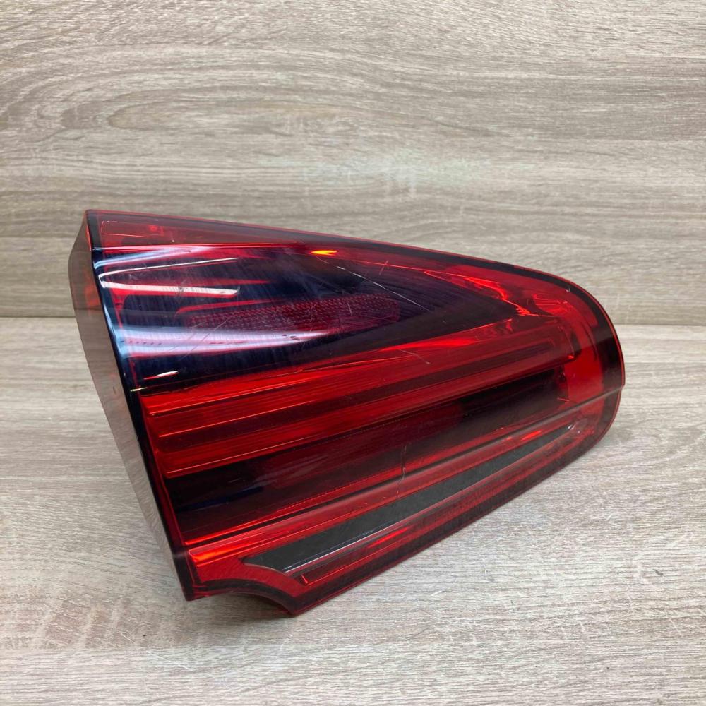 7P5945307G  USA Tailgate rear/tail lights Porsche Cayenne (92A)