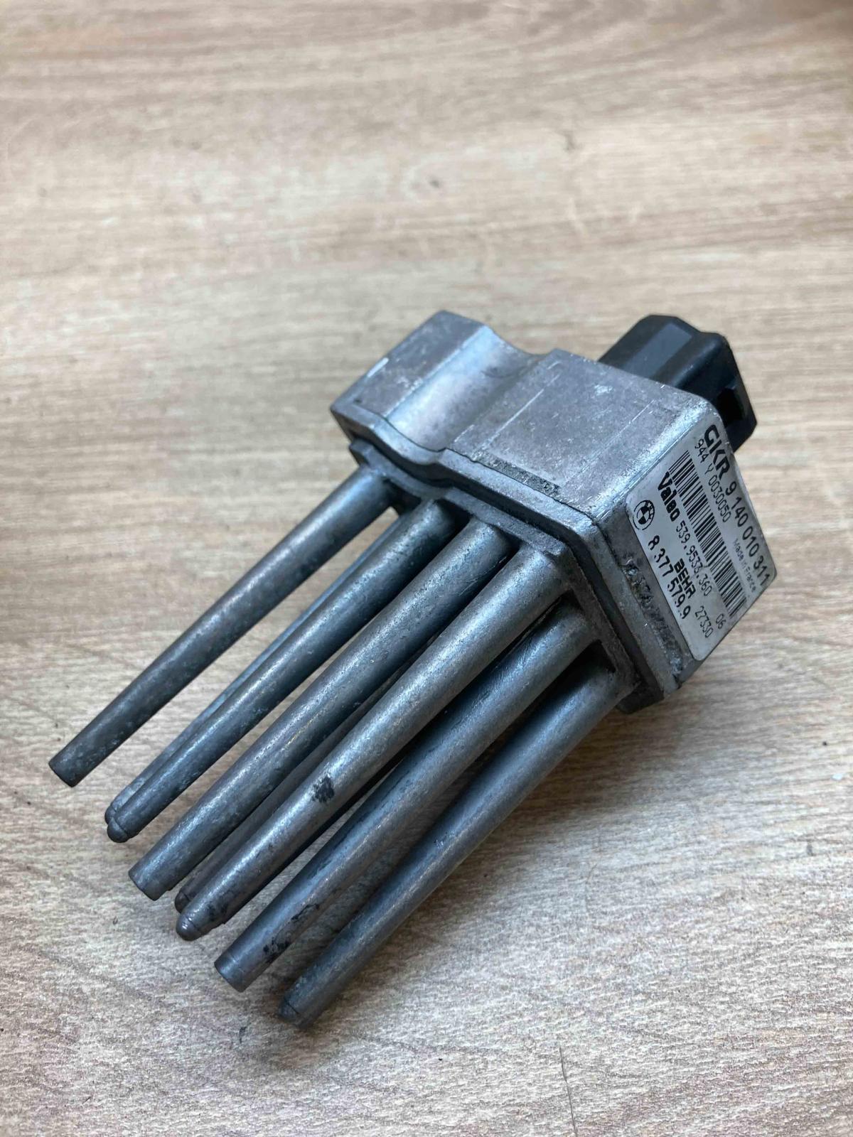 8377579 5399533360  Heater blower motor/fan resistor BMW 3 E46