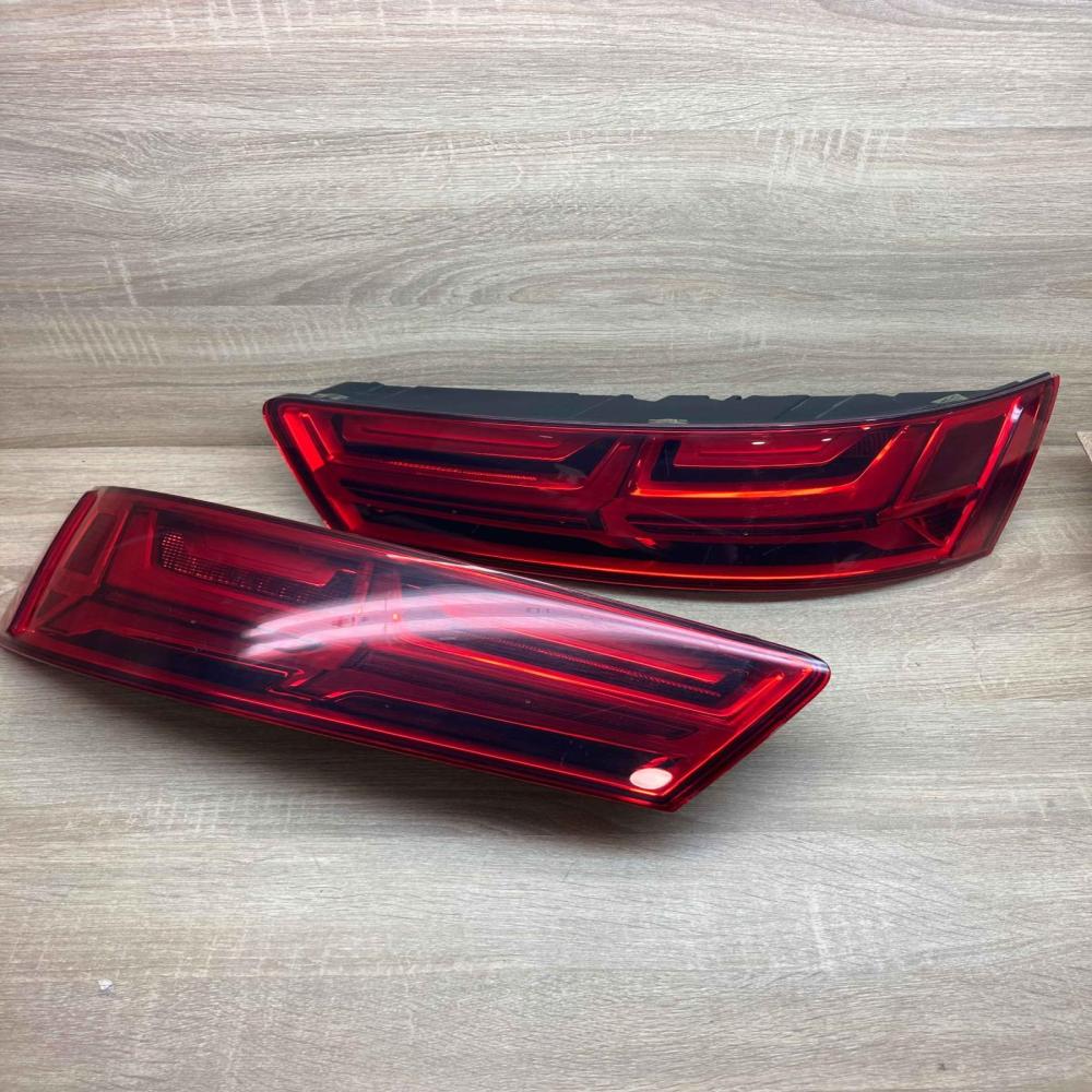 4M0945093L 4M0945094L USA Rear/tail lights Audi Q7 4L