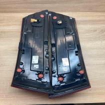 4M0945093L 4M0945094L USA Rear/tail lights Audi Q7 4L