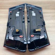 4M0945093L 4M0945094L USA Rear/tail lights Audi Q7 4L