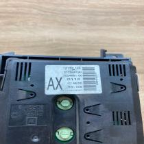 13208194 1041469 AX Screen/display/small screen Opel Zafira B