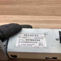 MR444752 9Y155264  Screen/display/small screen Mitsubishi Pajero Pinin