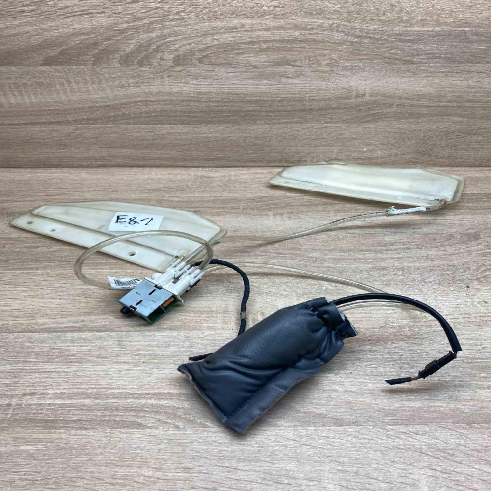7153091   Other interior part BMW 1 E81 E87
