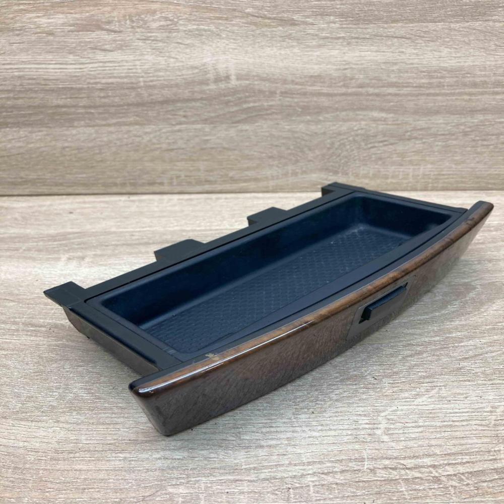 8261058 12145100  Car ashtray BMW 7 E65 E66