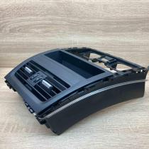 9181090 9178350  Dash center air vent grill BMW 5 GT F07