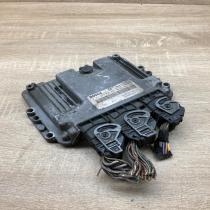8200391966 0281011776  Engine control unit/module ECU Renault Megane II