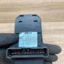 35750 S6A J010 M1 22Z3E1 2  Electric window control switch Honda Accord