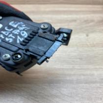 30865642 M865642  Accelerator throttle pedal Volvo S40, V40