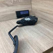 30865642 M865642  Accelerator throttle pedal Volvo S40, V40