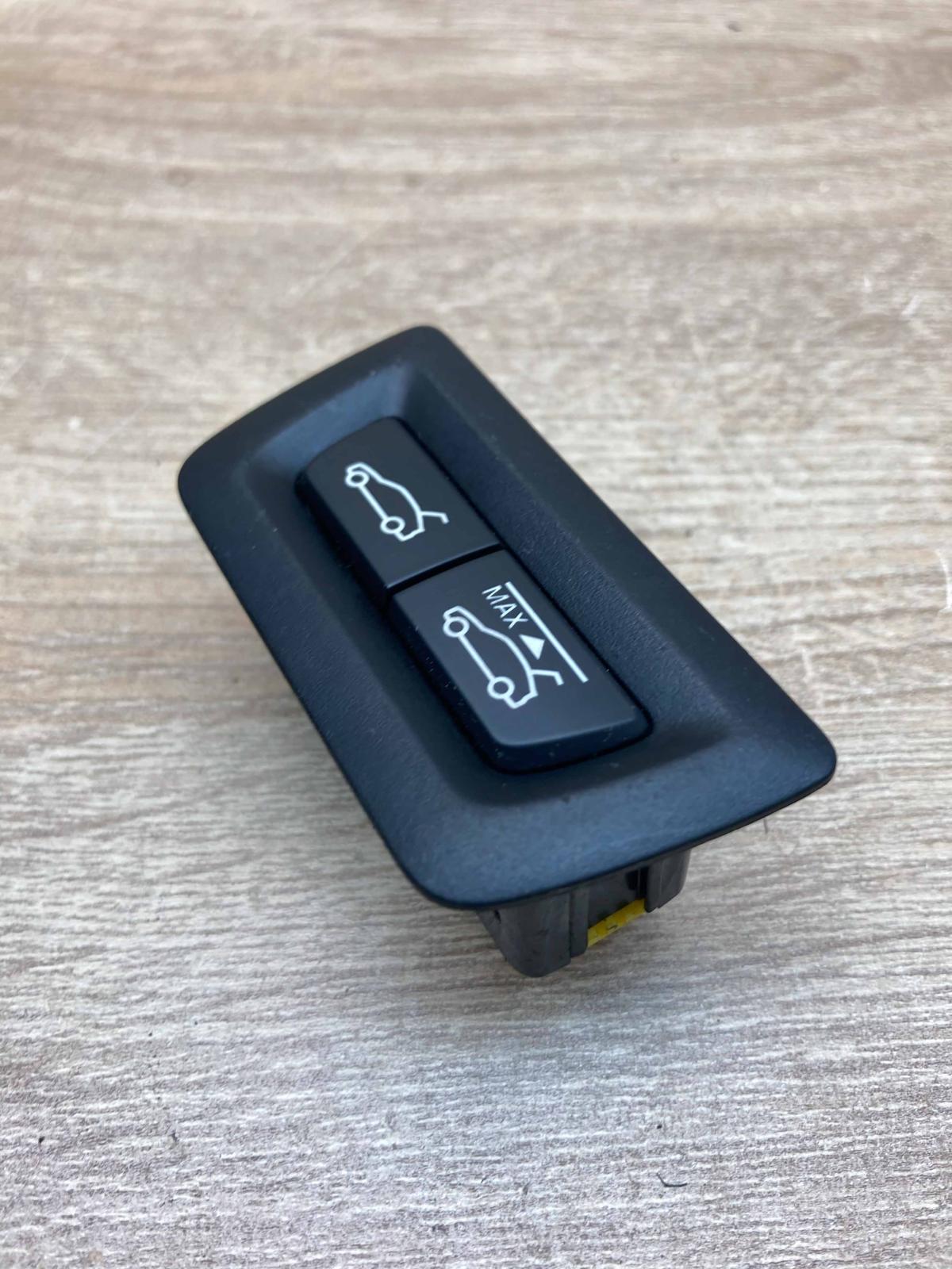 9194912 549583022  Tailgate/trunk/boot open switch BMW 5 GT F07