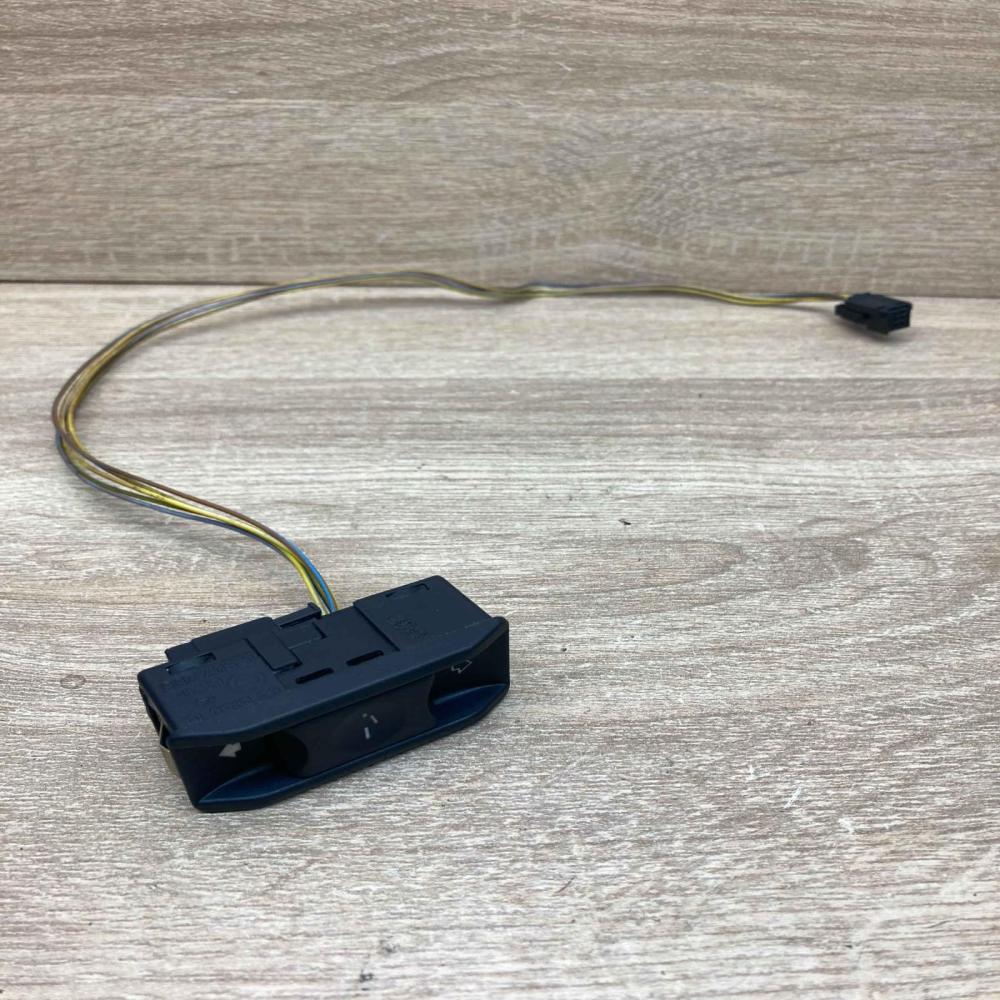 6907288 1383646  Sunroof switch BMW 3 E46