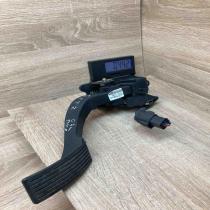 ZJLPTR012 180804 With Plug Accelerator throttle pedal Hyundai Getz