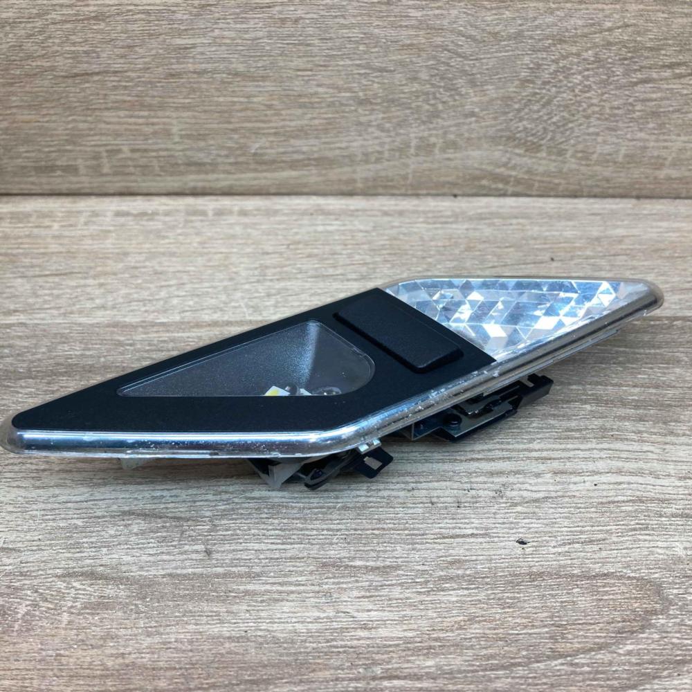 8375585  LH Rear seat light BMW 3 E46