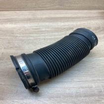 55354823 329788454  Air intake duct part Opel Signum
