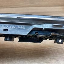 6962046   Front seat light BMW X3 E83