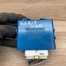 85970 12020 051500 4070  Door control unit/module Toyota Auris 150