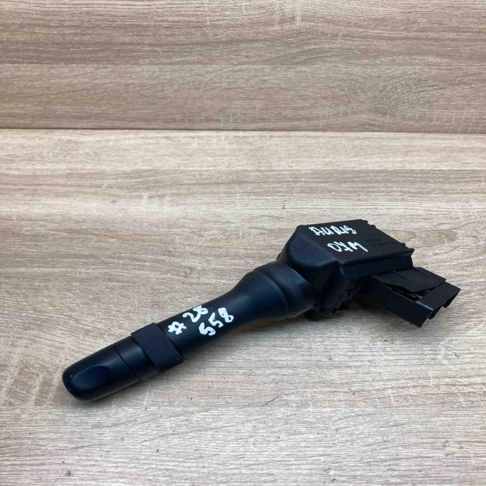 17F144 02420 17F244 G31 Wiper control stalk Toyota Auris 150