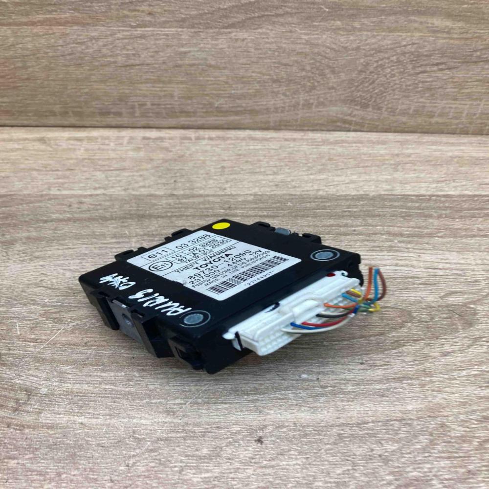 89730 12090 237000 4490 With Plug Alarm control unit/module Toyota Auris 150