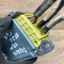 89170 02110 215537 101 With Plug Airbag control unit/module Toyota Auris 150