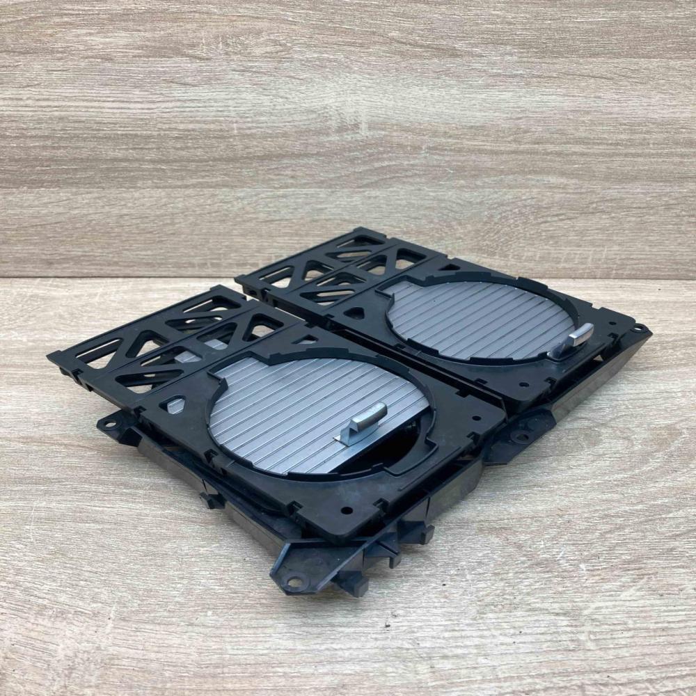 7152117 8223413  Cup holder BMW 7 E65 E66