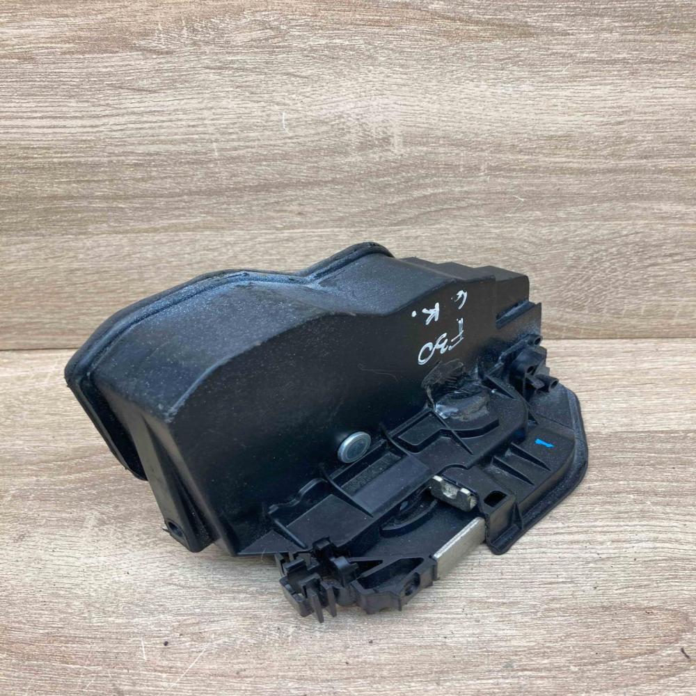 7202147 A053702  Rear door lock BMW 4 F32 F33