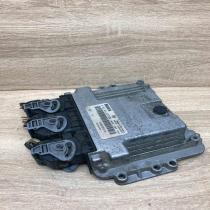 8200305678 0281011275 With Plug Engine control unit/module ECU Renault Scenic II