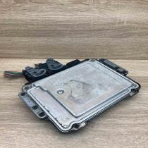 8200051608 281011529  Engine control unit/module ECU Renault Trafic II (X83)