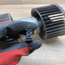 0130101103   Heater fan/blower BMW 3 E46
