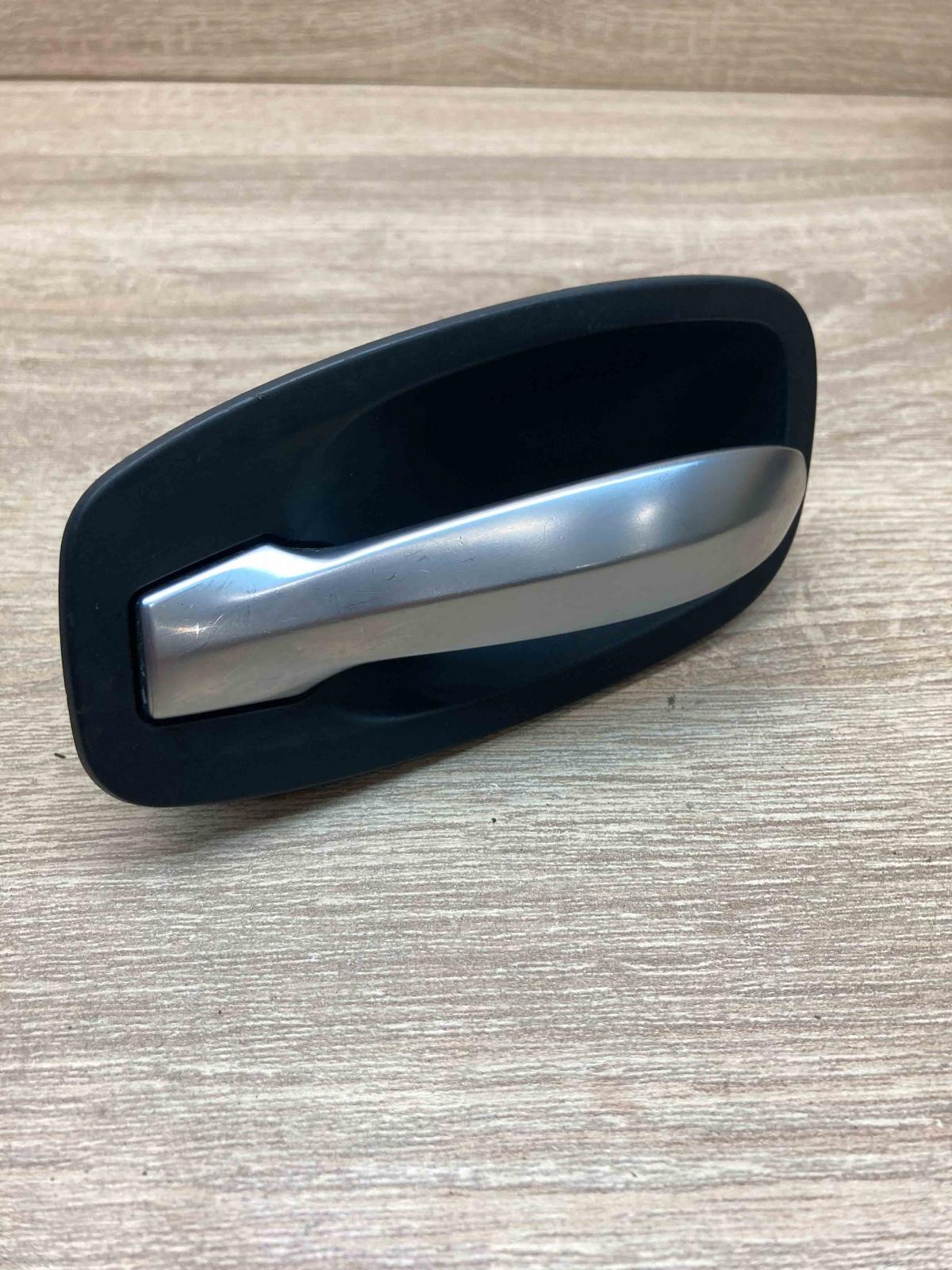 1360533 1360533 LH Front door interior handle BMW 5 E60 E61