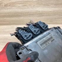 8200048297 0281010297 With Plug Engine control unit/module ECU Renault Laguna II