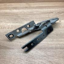 8240334   Engine bonnet/hood hinges BMW 7 E65 E66