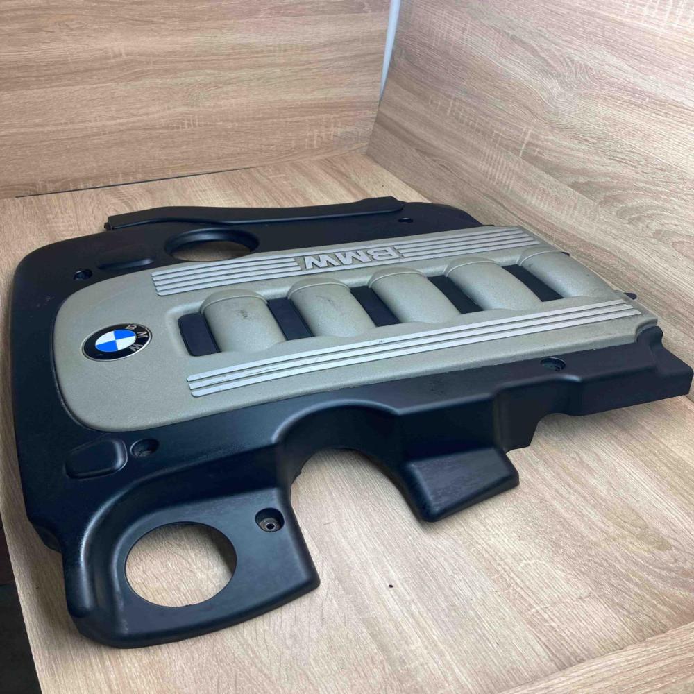 7788921   Engine cover (trim) BMW X5 E53