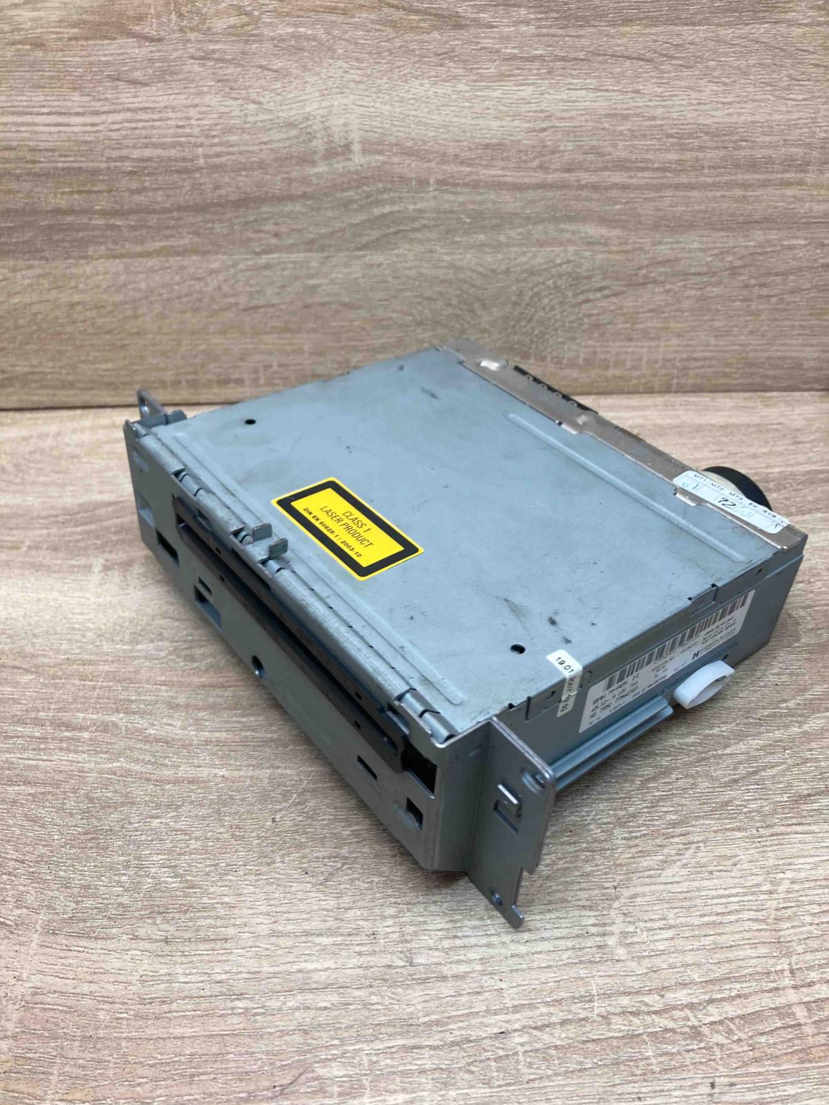 9131710 77562723  Radio/CD/DVD/GPS head unit BMW 5 E60 E61