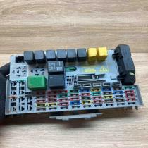 24412497   Fuse module Opel Zafira A